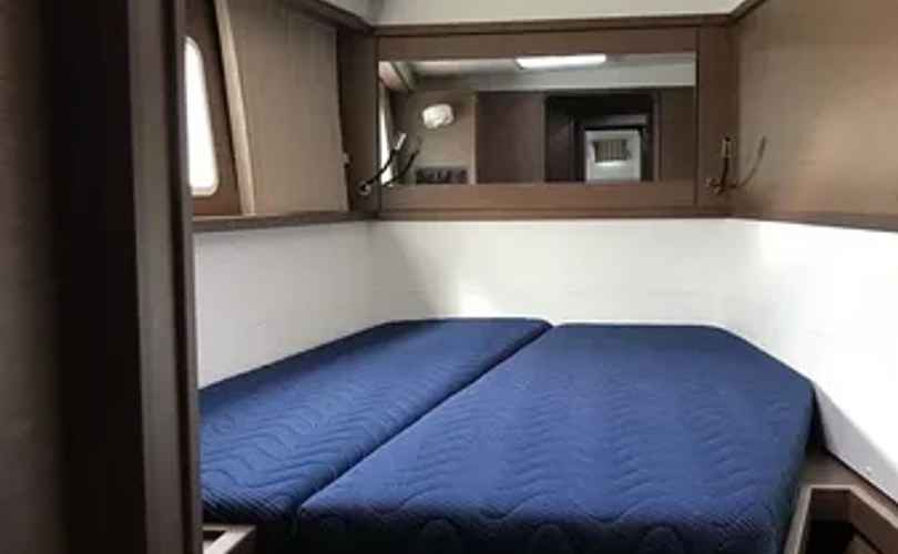Photo Lagoon 450 SporTop (2018)