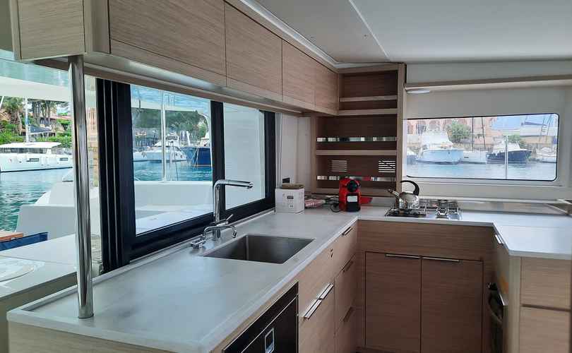 Lagoon 46