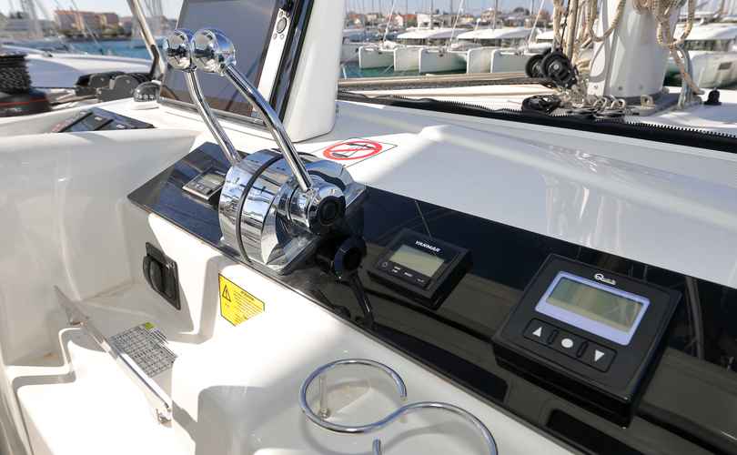 Lagoon 46