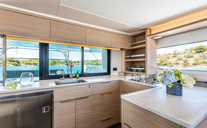 Photo Lagoon 46 (2025)