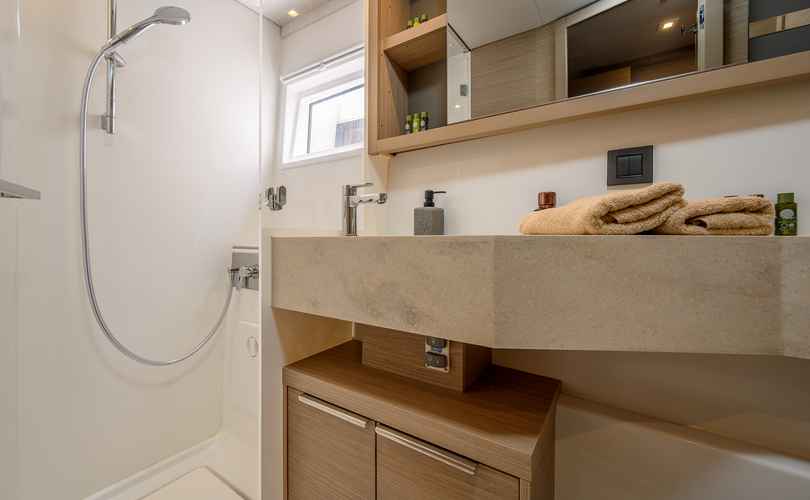 Photo Lagoon 46 (2024)