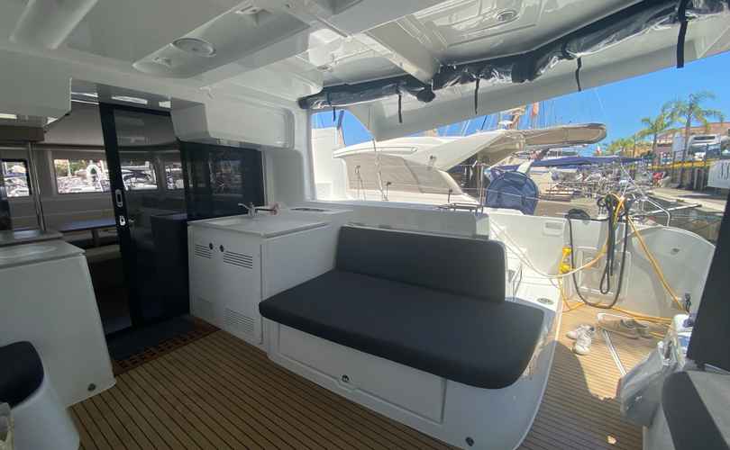 Lagoon 46