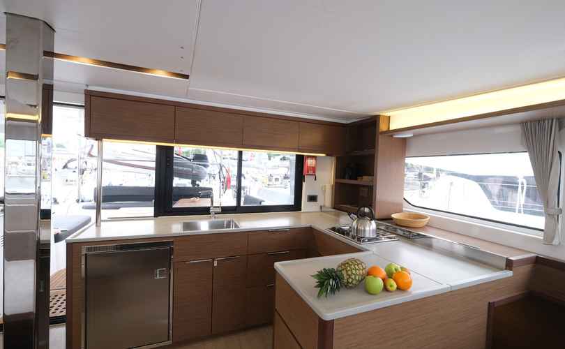 Lagoon 46