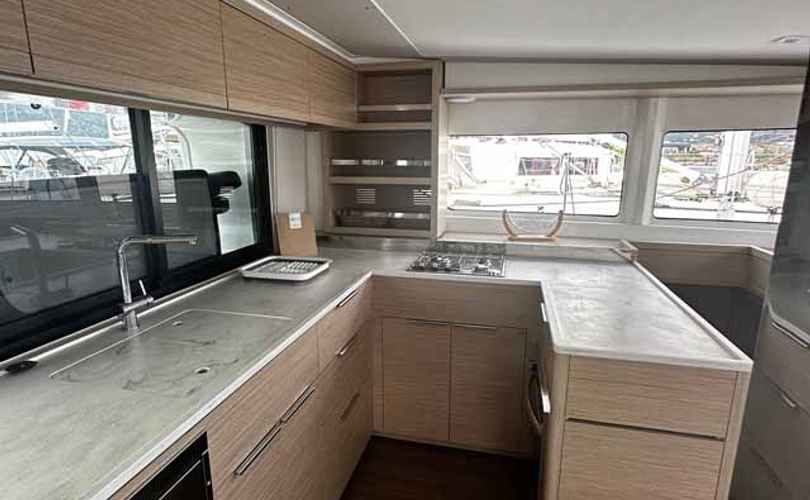 Lagoon 46