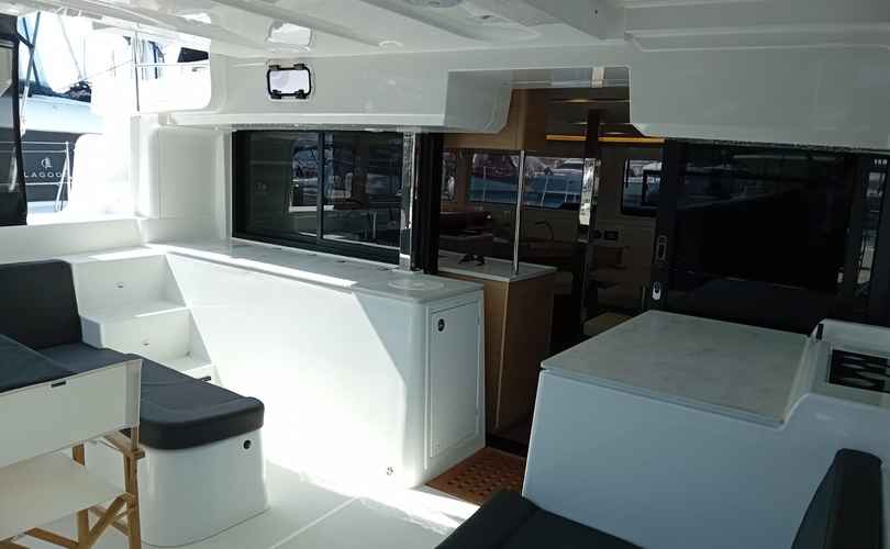 Lagoon 46