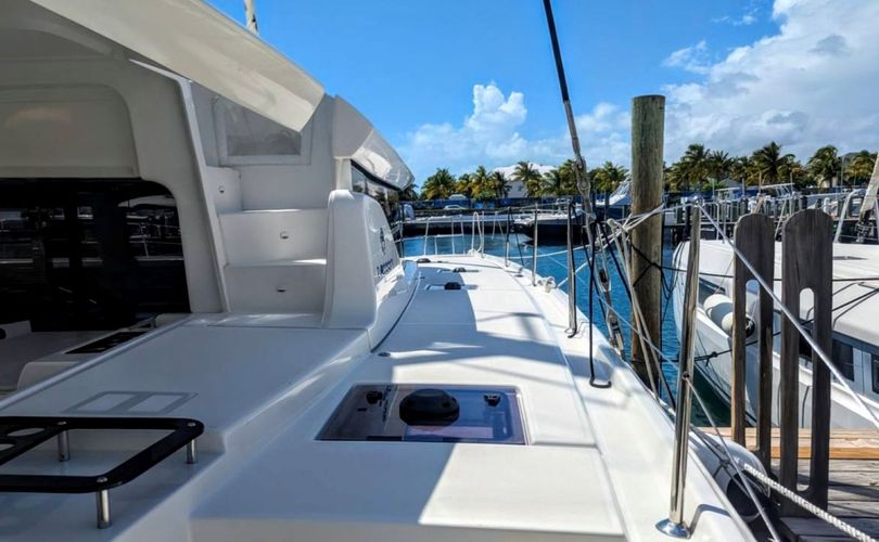 Lagoon 46