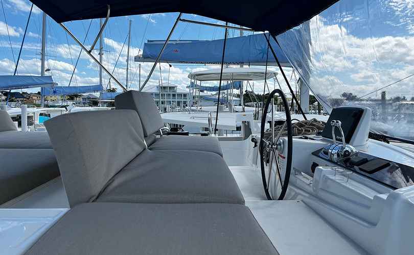 Lagoon 46