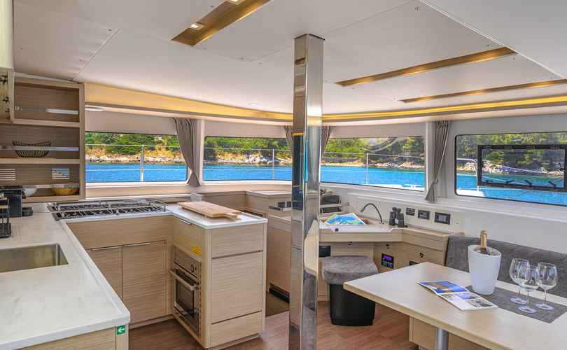 Lagoon 46