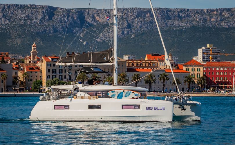 Lagoon 46
