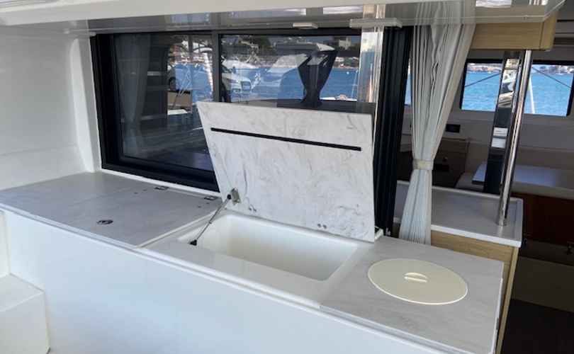Lagoon 46