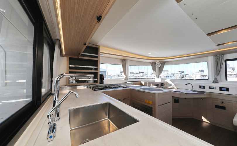 Lagoon 46