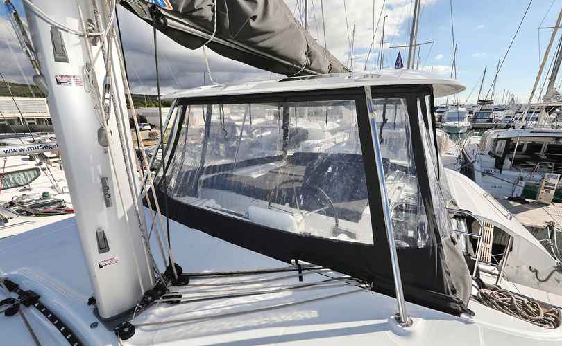 Lagoon 46