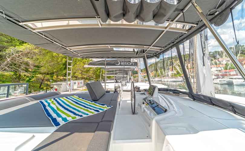 Lagoon 46