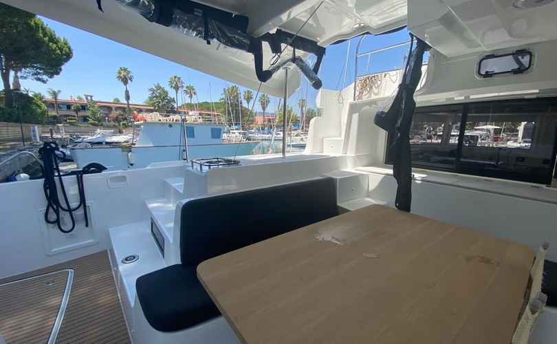 Lagoon 46