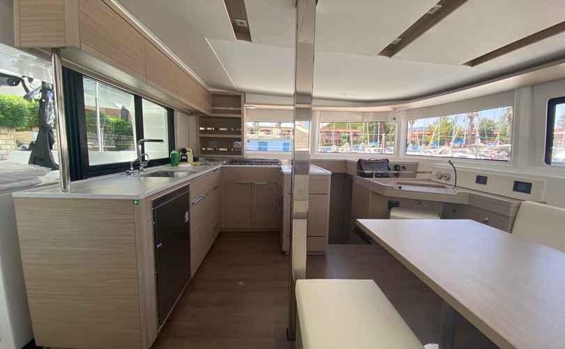 Lagoon 46
