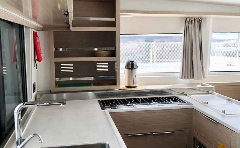 Lagoon 46