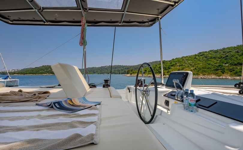 Lagoon 46