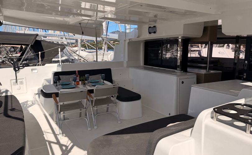 Photo Lagoon 46 (2025)