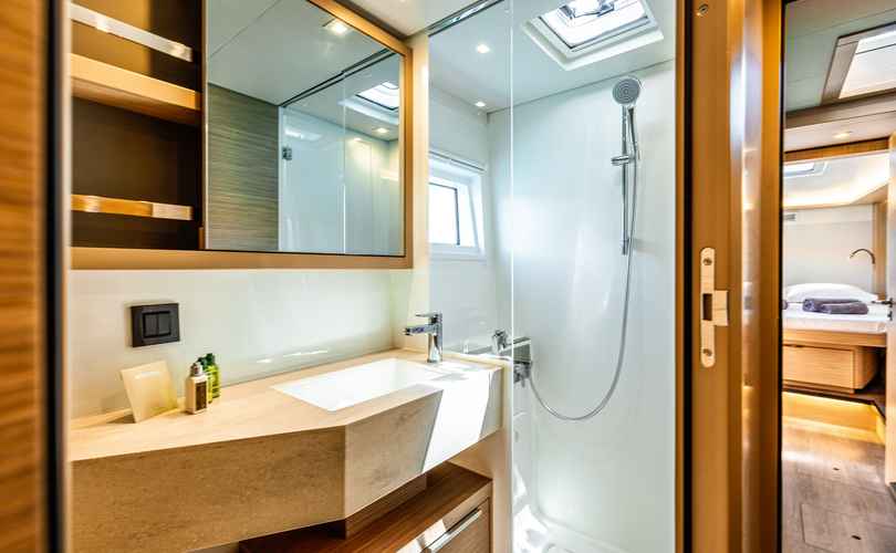 Photo Lagoon 46 (2025)