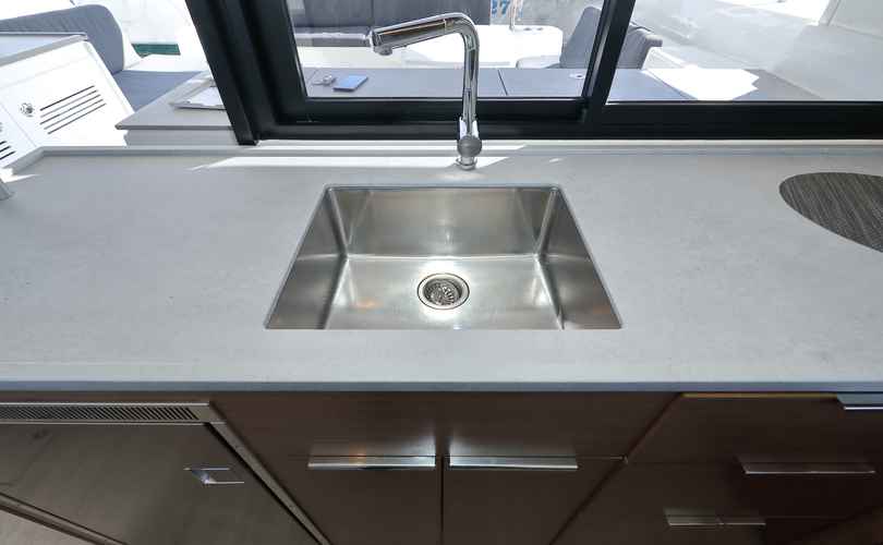 Lagoon 46