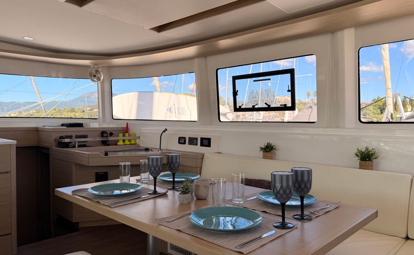 Photo Lagoon 46 (2025)