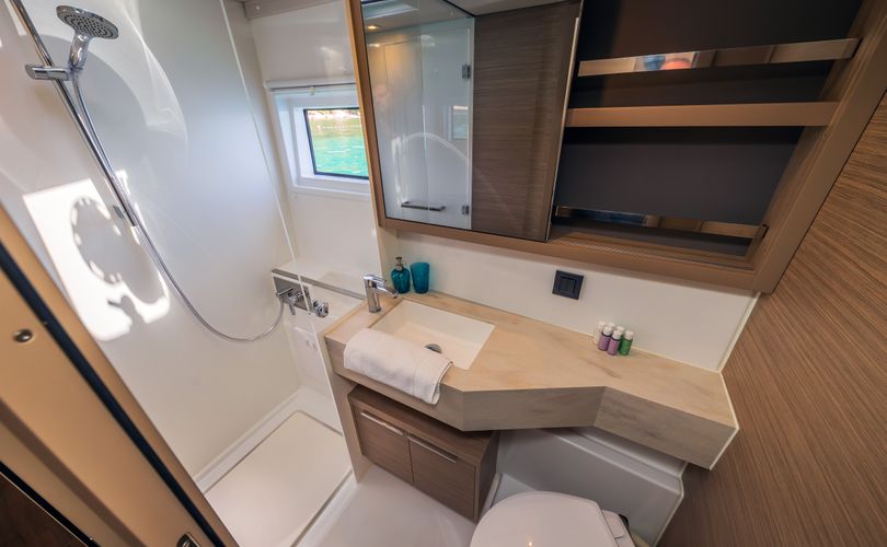 Lagoon 46