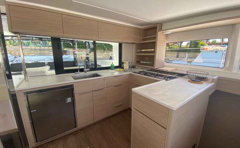 Lagoon 46