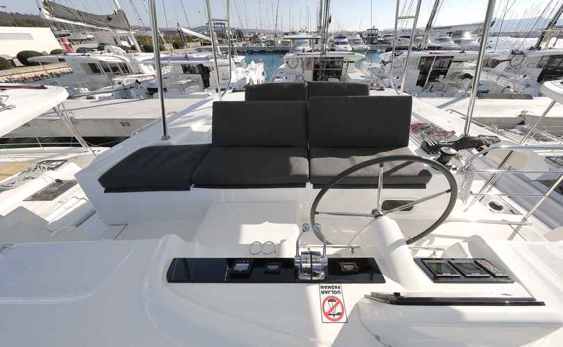Lagoon 46