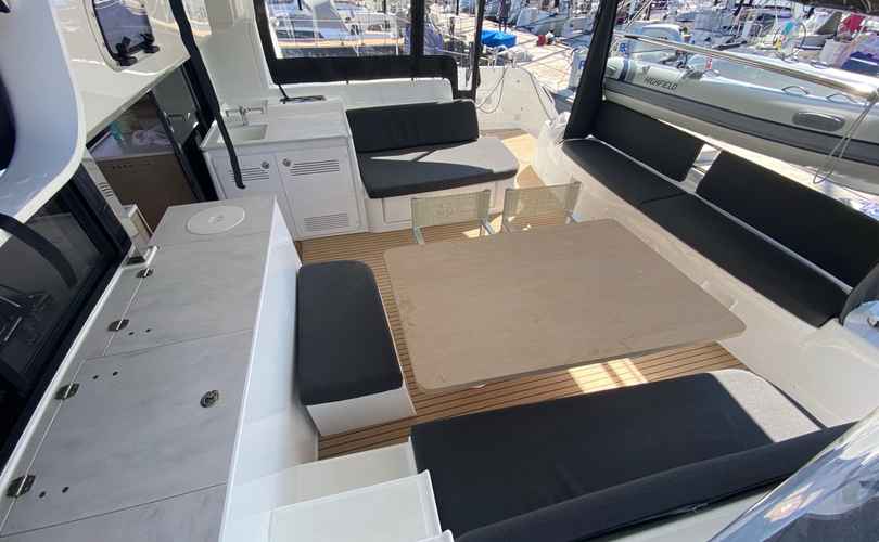 Photo Lagoon 46 (2024)