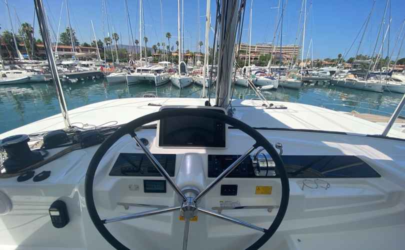 Lagoon 46