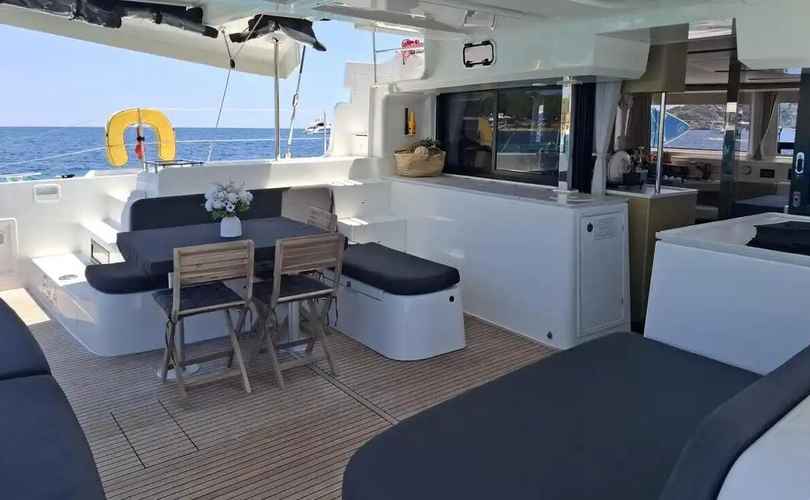 Lagoon 46