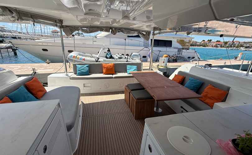 Lagoon 46
