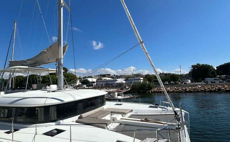 Lagoon 46