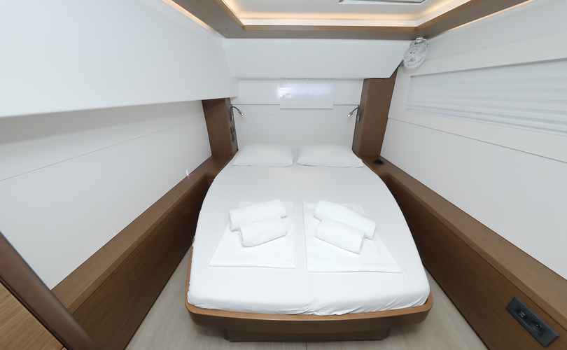 Lagoon 46