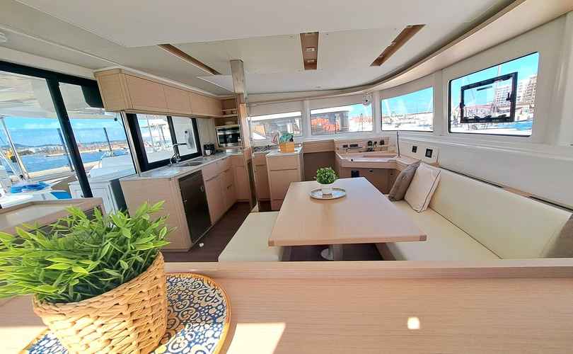 Photo Lagoon 46 (2023)