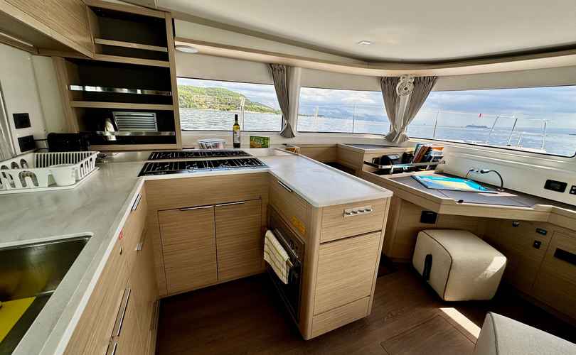 Photo Lagoon 46 (2024)