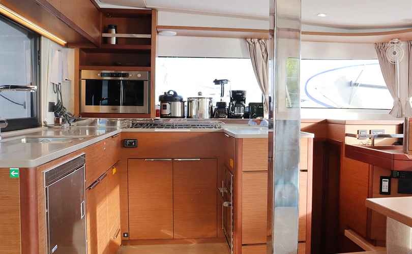 Lagoon 46