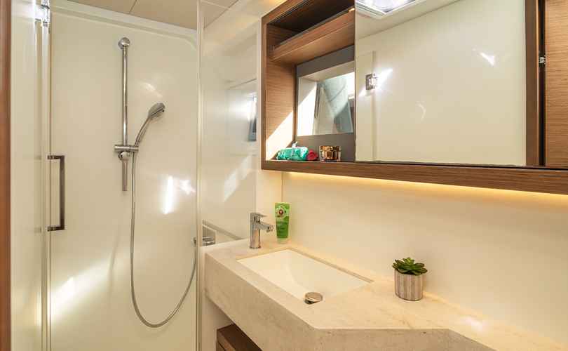 Photo Lagoon 50 (2019)