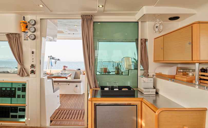 Lagoon 50