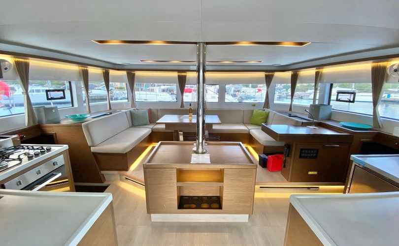 Lagoon 50
