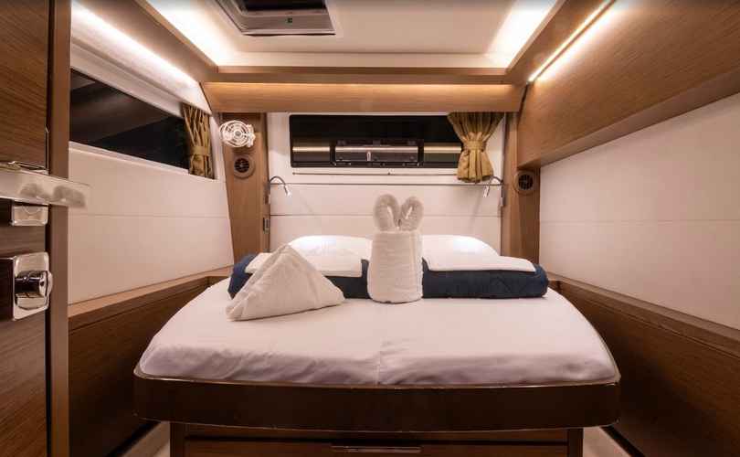Lagoon 50