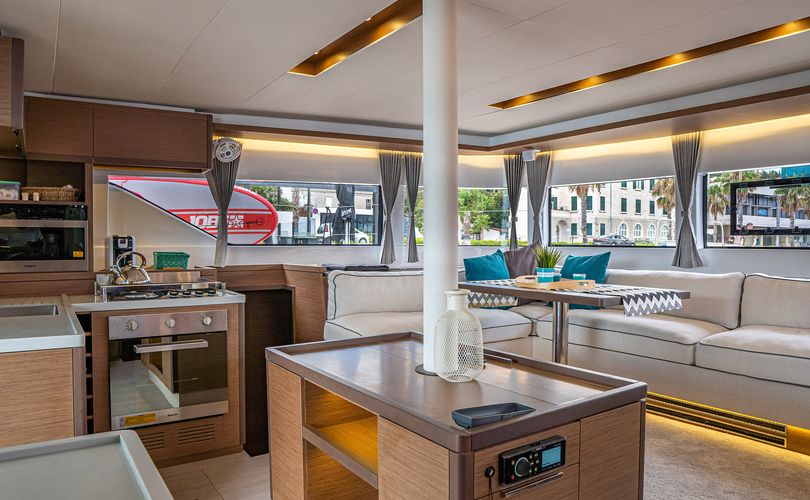 Lagoon 50