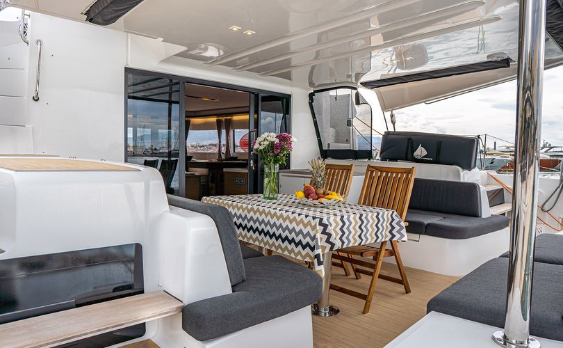 Lagoon 50