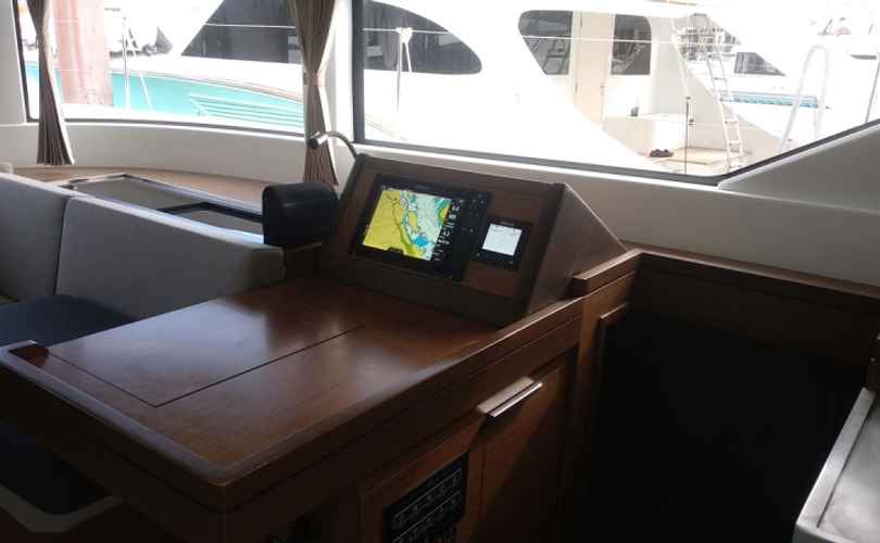 Lagoon 50