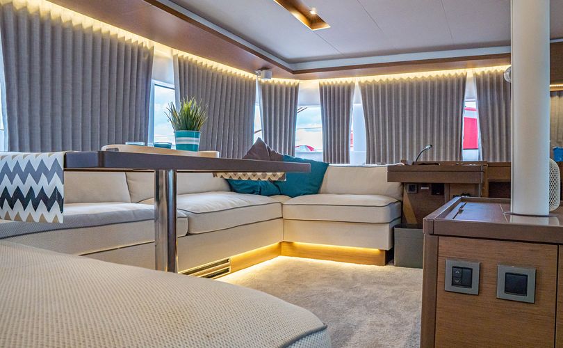 Lagoon 50
