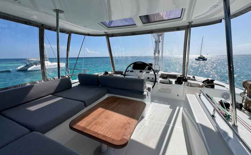 Lagoon 51
