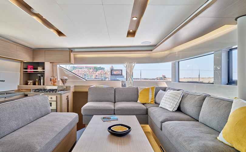 Lagoon 51