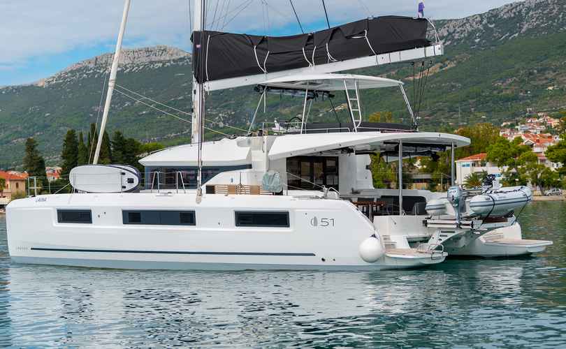 Lagoon 51