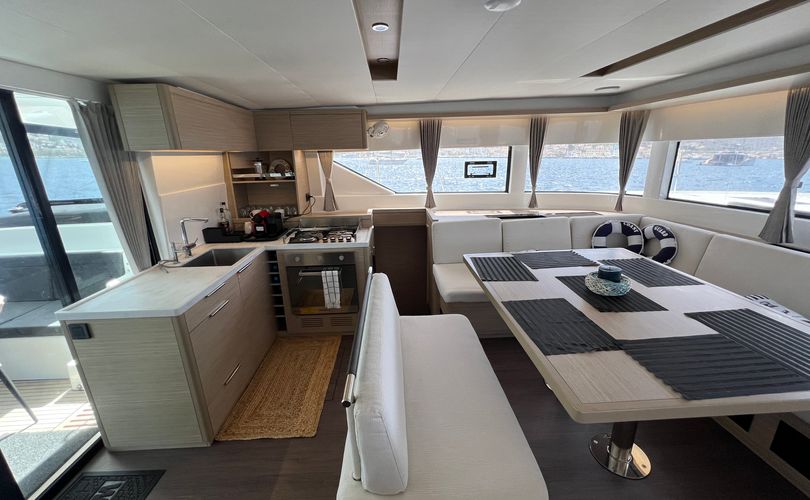 Lagoon 51