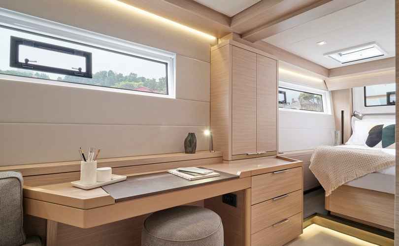 Lagoon 51